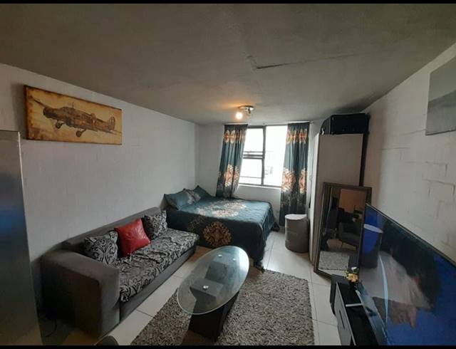 0 BEDROOM APARTMENT FOR SALE IN WYNBERG